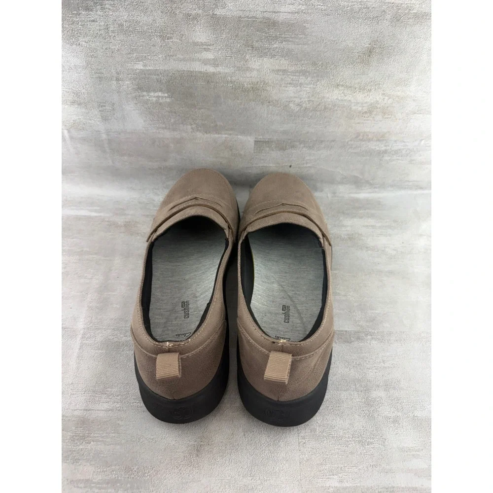 Clarks Cloudsteppers Womens Taupe Penny Loafers Shoes 261471834065 Size 9M